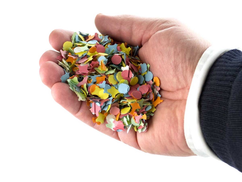 hand voll konfetti